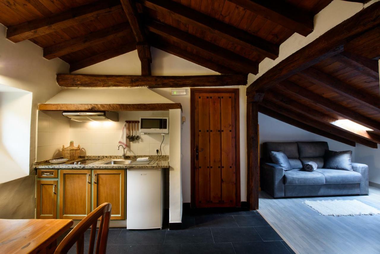 Aparthotel Papamoscas La Hiruela